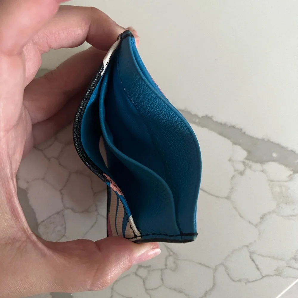 Fossil card holder 🤩 - Picture 4 of 5